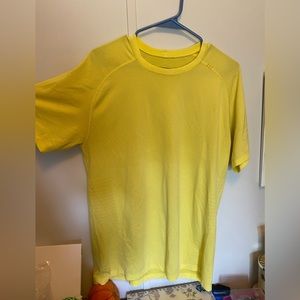 Men’s Lululemon Shirt